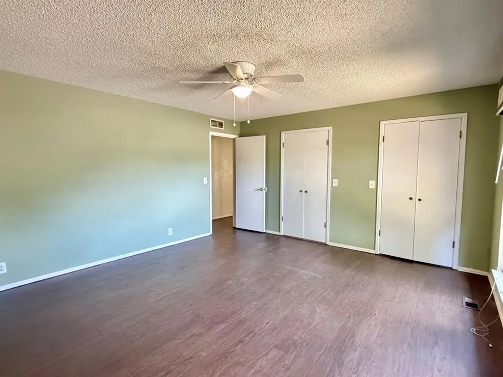 Photo 12 — 6612 Crow Circle, Oklahoma City, OK 73132