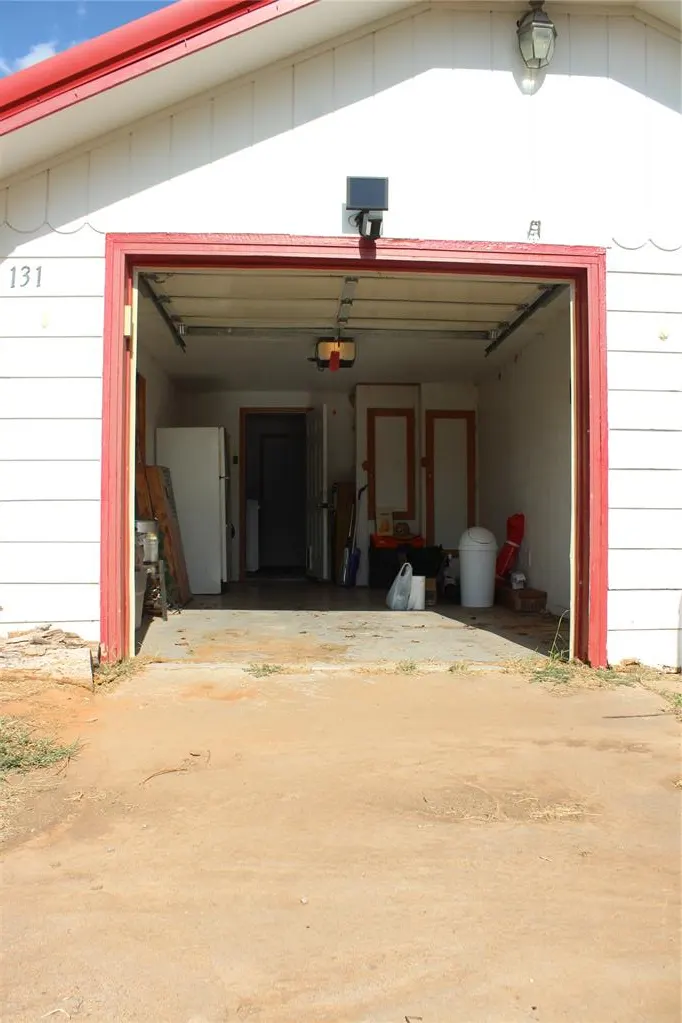 Photo 5 — 131 Wood Street, Fort Cobb, OK 73038