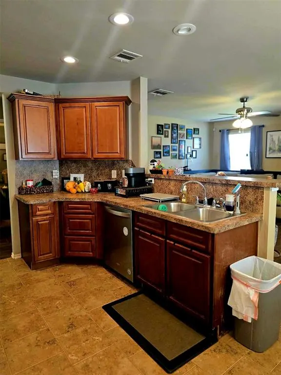 Photo 12 — 815 E Monarch Way, Purcell, OK 73080
