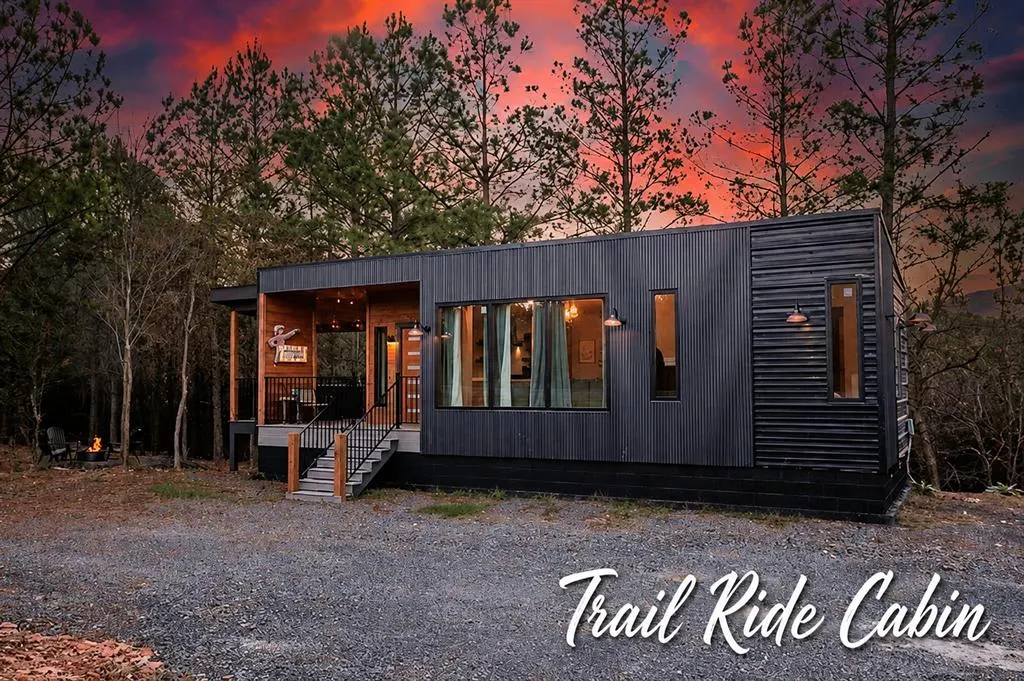 Front exterior — 868 Lukfata Fork Trail, Broken Bow, OK 74728