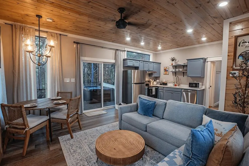 Photo 13 — 868 Lukfata Fork Trail, Broken Bow, OK 74728