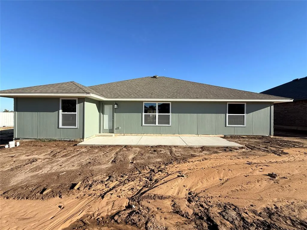 Photo 3 — 20713 Brush Creek Boulevard, Harrah, OK 73045