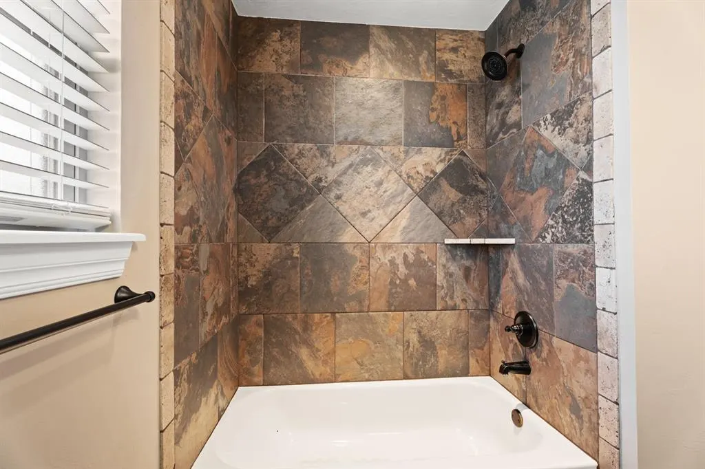 Photo 30 — 4924 Champlain Place, Edmond, OK 73025