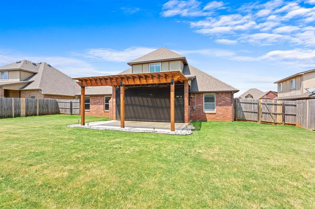Photo 36 — 4924 Champlain Place, Edmond, OK 73025