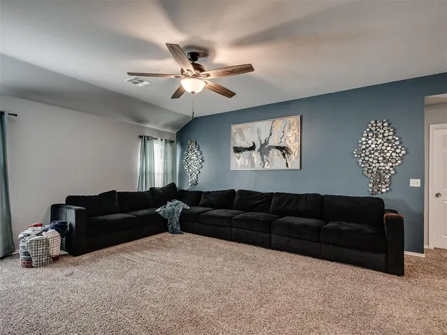 Photo 7 — 9604 Kindsey Avenue, Oklahoma City, OK 73160