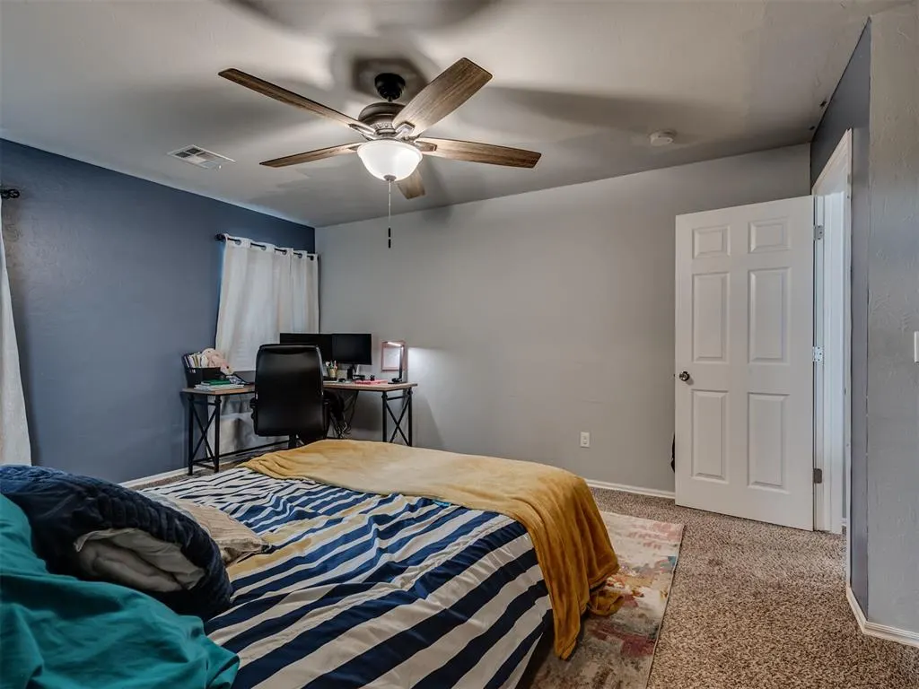 Photo 15 — 9604 Kindsey Avenue, Oklahoma City, OK 73160