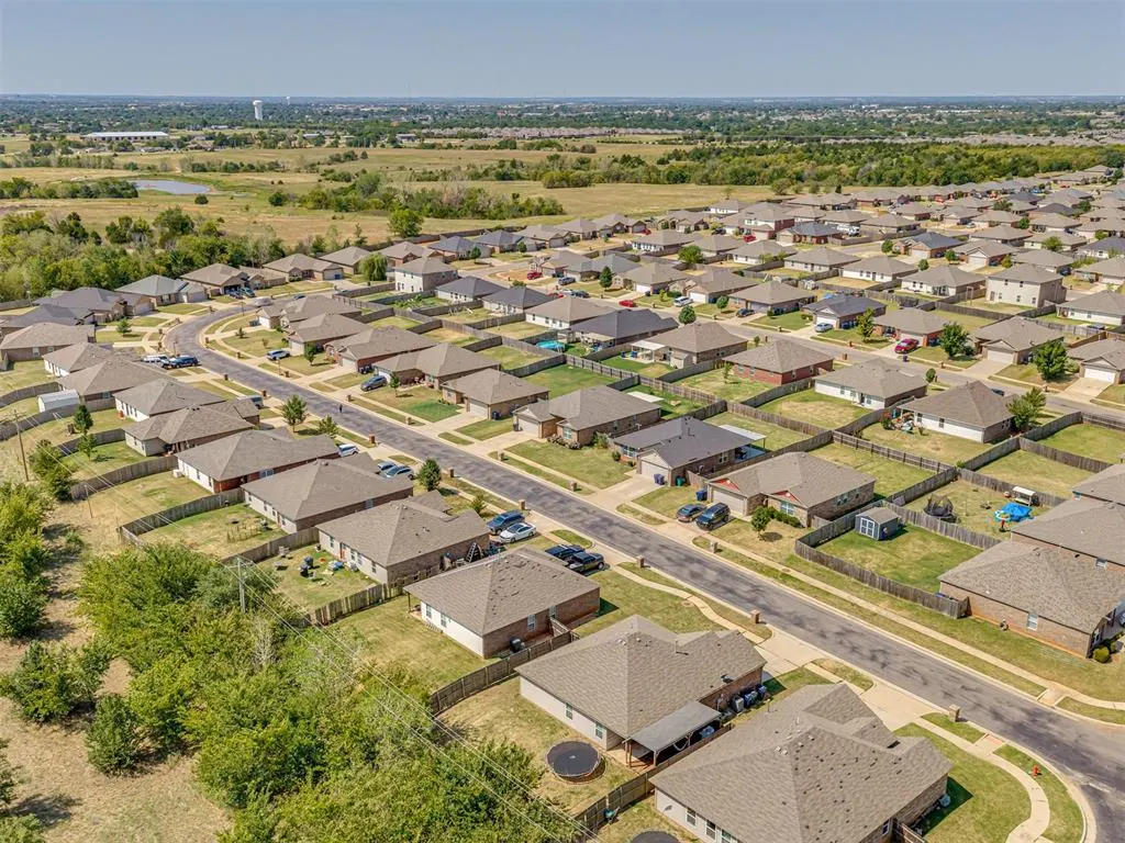 Photo 35 — 9604 Kindsey Avenue, Oklahoma City, OK 73160