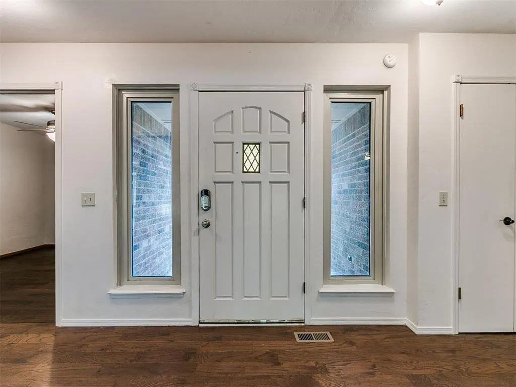 Photo 4 — 500 Concord Lane, Edmond, OK 73003