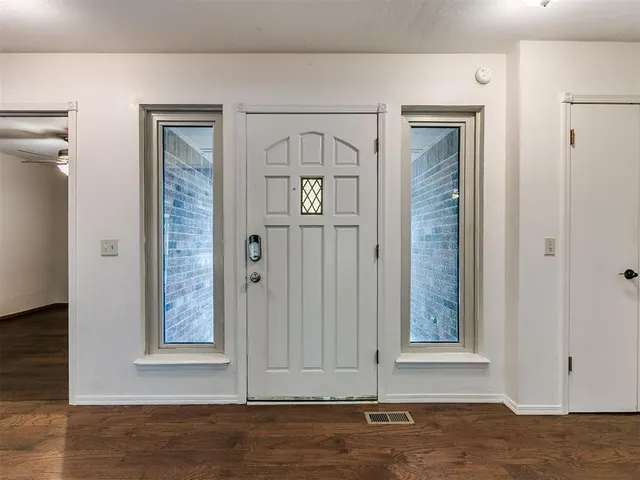 Photo 4 — 500 Concord Lane, Edmond, OK 73003