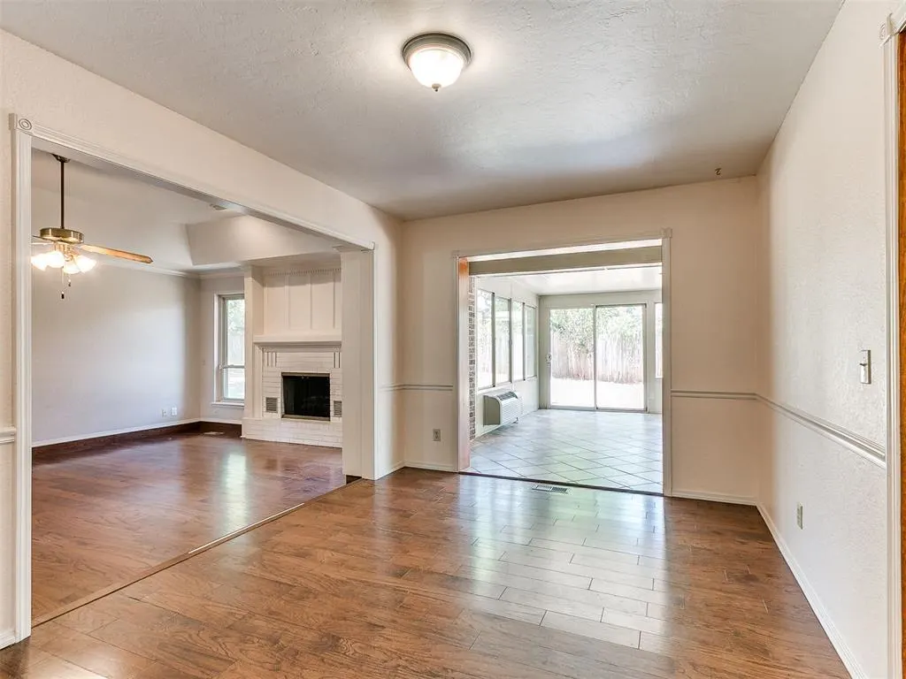 Photo 12 — 500 Concord Lane, Edmond, OK 73003