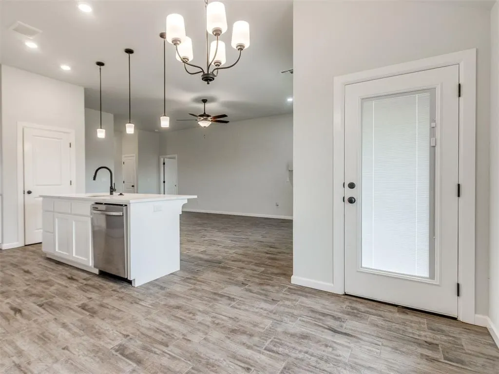 Photo 15 — 1808 Pin Cherry Lane, Moore, OK 73160