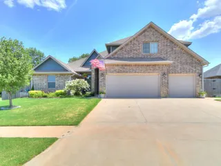 Sold home at 3800 Wedgewood Creek Drive
