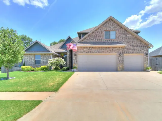 Front exterior — 3800 Wedgewood Creek Drive, Oklahoma City, OK 73179