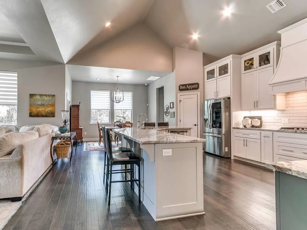 Photo 8 — 3800 Wedgewood Creek Drive, Oklahoma City, OK 73179