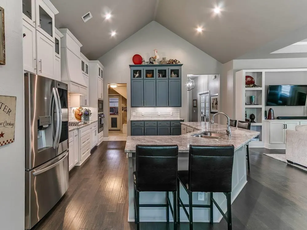 Photo 17 — 3800 Wedgewood Creek Drive, Oklahoma City, OK 73179