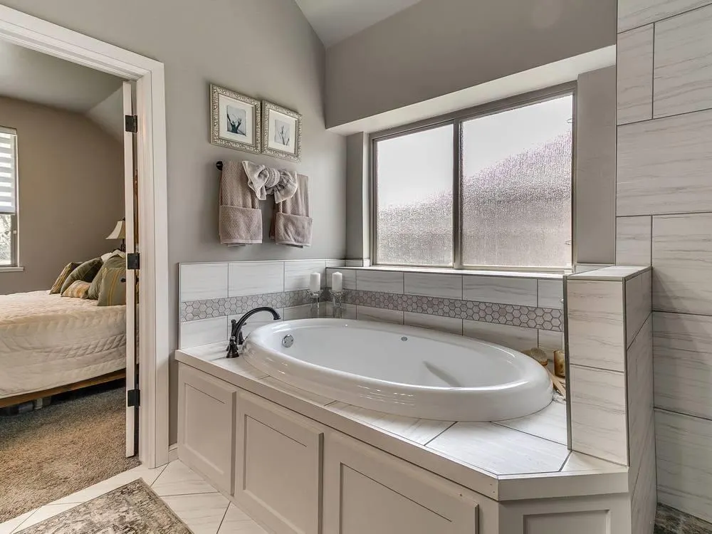 Photo 26 — 3800 Wedgewood Creek Drive, Oklahoma City, OK 73179