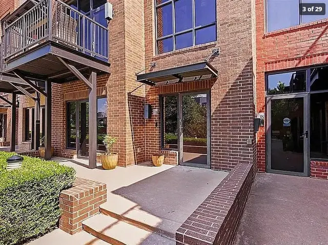 Photo 3 — 321 NE 4th Street 32, Oklahoma City, OK 73104