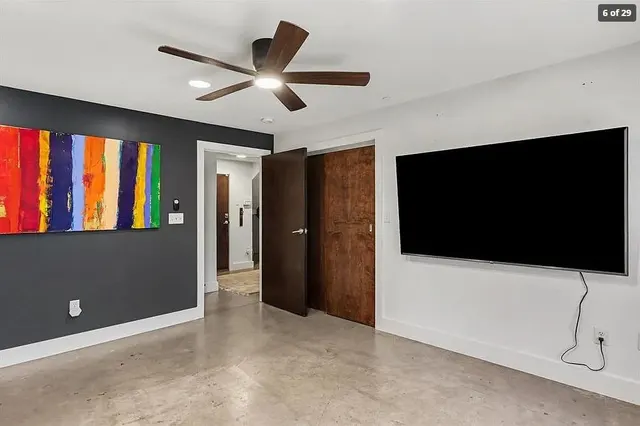 Photo 6 — 321 NE 4th Street 32, Oklahoma City, OK 73104