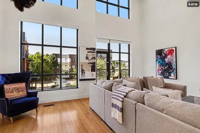 Photo 7 — 321 NE 4th Street 32, Oklahoma City, OK 73104