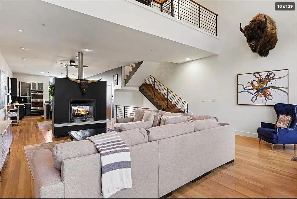Photo 9 — 321 NE 4th Street 32, Oklahoma City, OK 73104