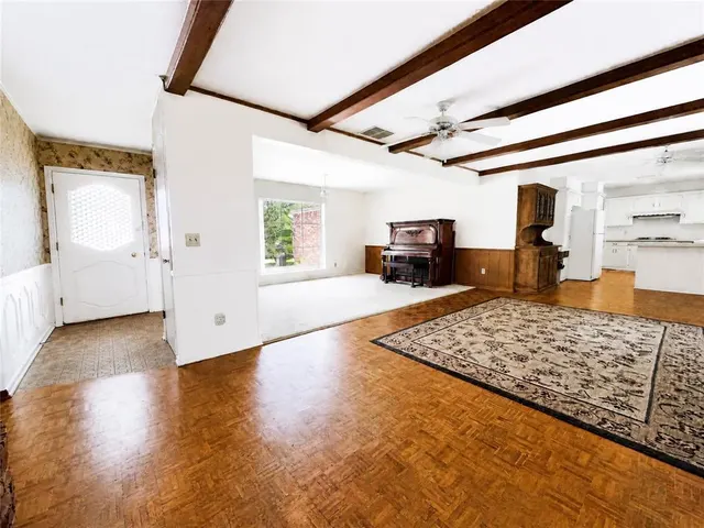 Photo 7 — 7912 Duane Drive, Oklahoma City, OK 73132