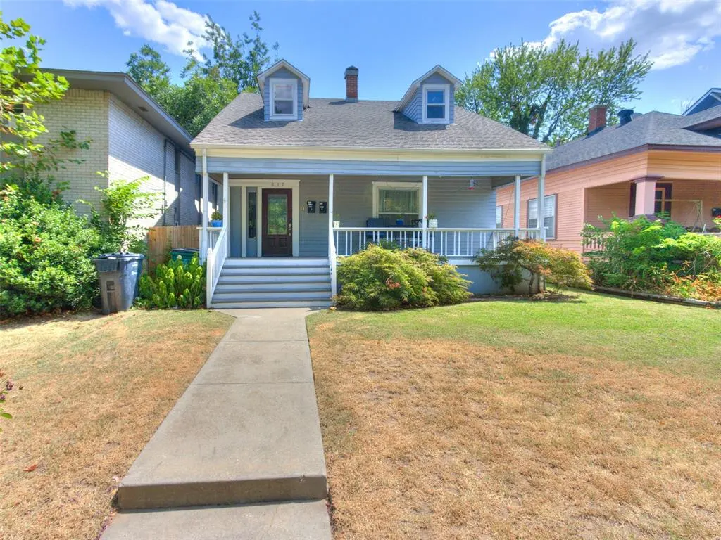Front exterior — 812 NW 21st Street, Oklahoma City, OK 73106