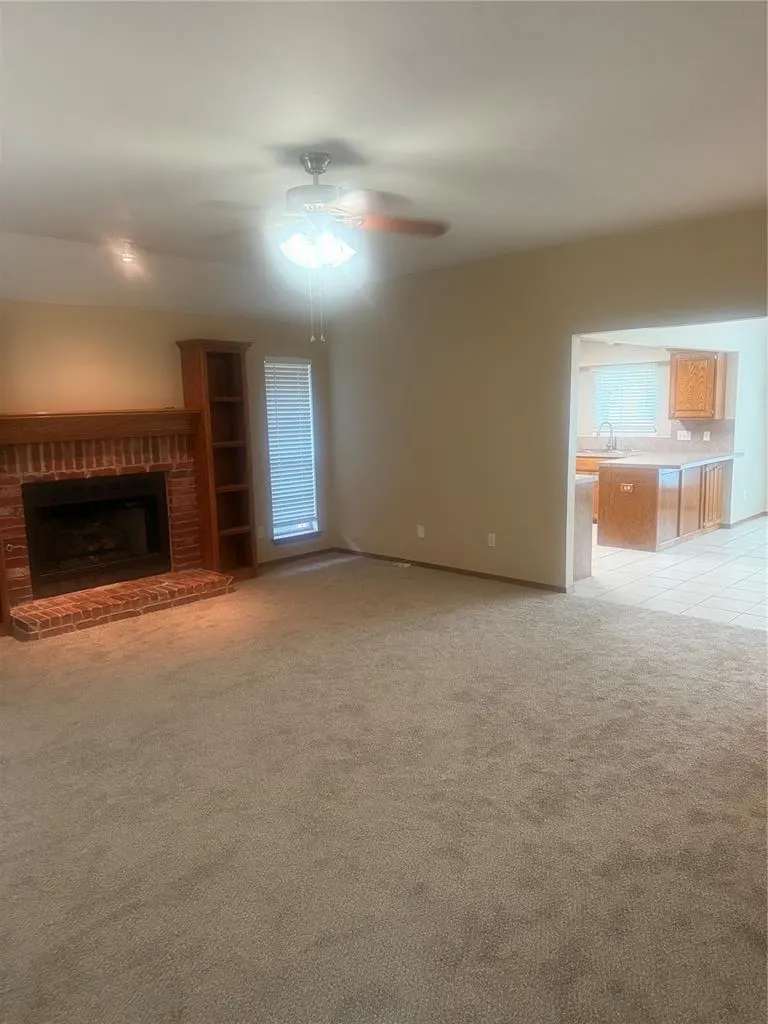 Photo 9 — 12513 SW 14th Street, Yukon, OK 73099
