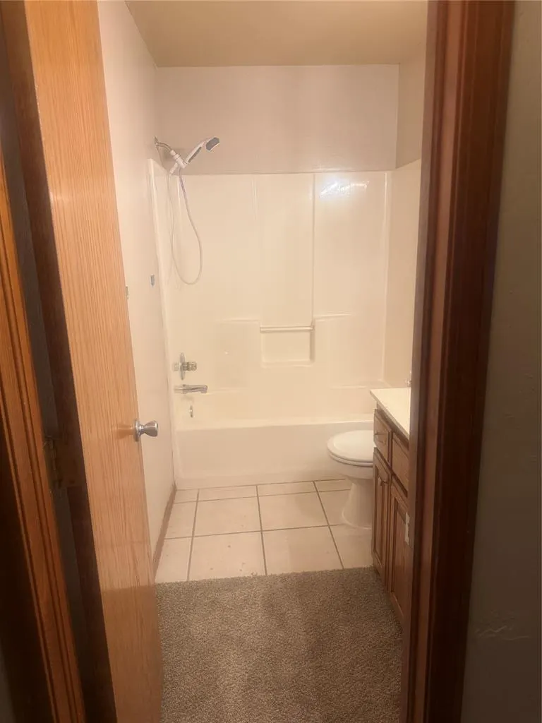 Photo 16 — 12513 SW 14th Street, Yukon, OK 73099