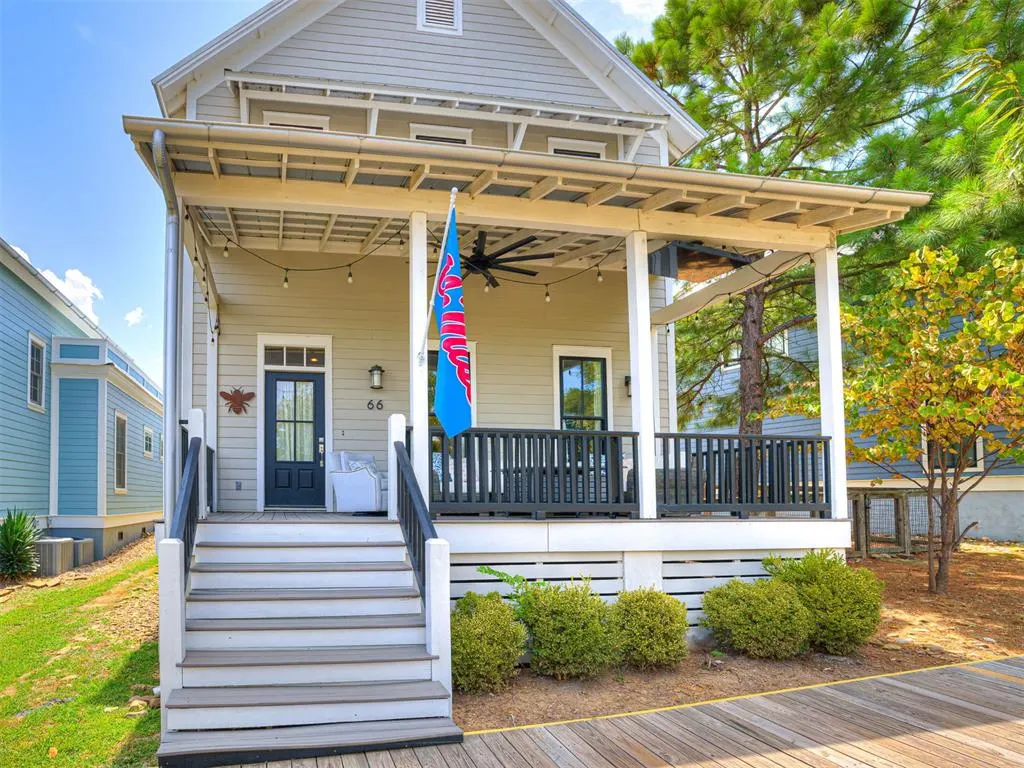 Photo 3 — 66 Boardwalk Avenue, Carlton Landing, OK 74432