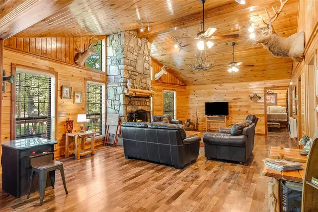 Photo 5 — 20 Woodland Circle, Broken Bow, OK 74728