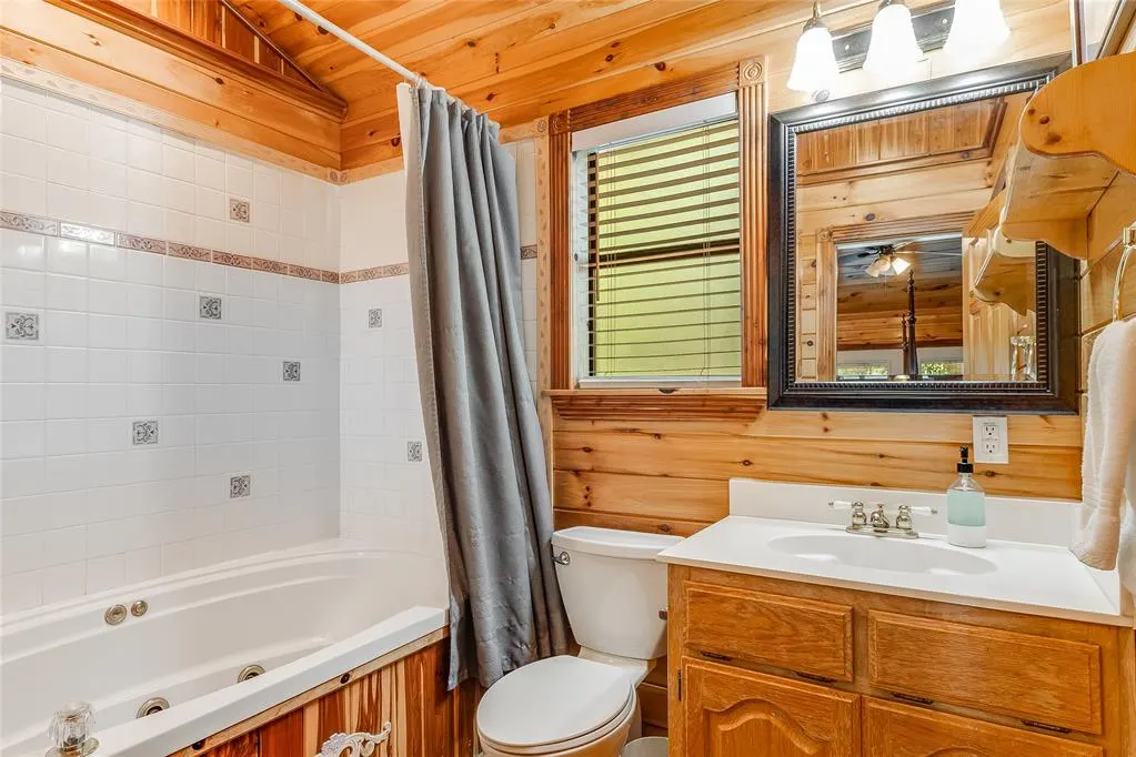 Photo 12 — 20 Woodland Circle, Broken Bow, OK 74728