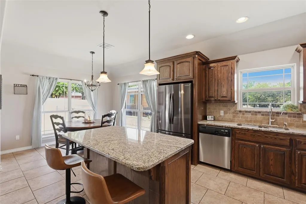 Photo 12 — 2430 County Road 1328, Blanchard, OK 73010