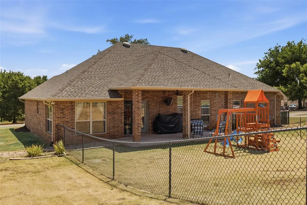 Photo 32 — 2430 County Road 1328, Blanchard, OK 73010