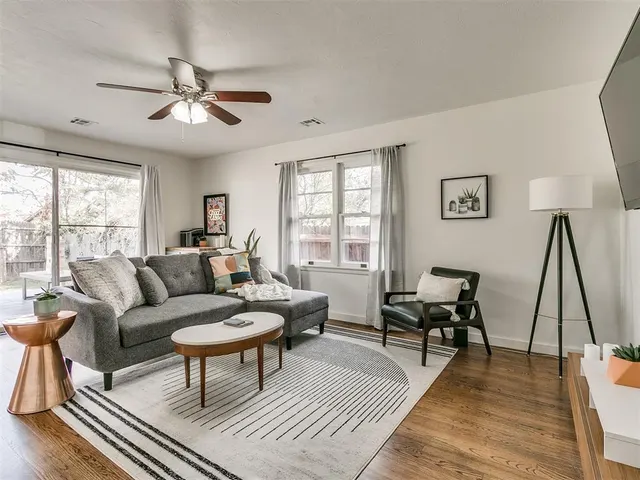 Photo 3 — 2657 Lakeside Drive, Oklahoma City, OK 73120