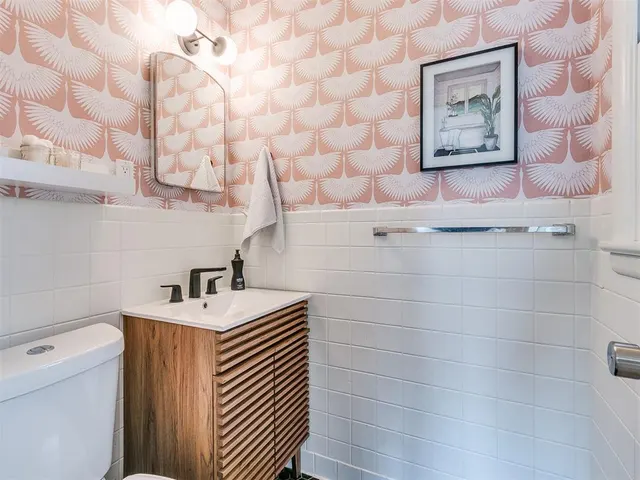 Photo 8 — 2657 Lakeside Drive, Oklahoma City, OK 73120
