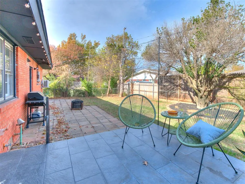 Photo 12 — 2657 Lakeside Drive, Oklahoma City, OK 73120
