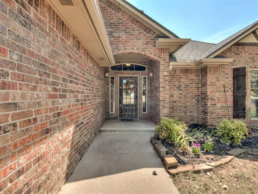 Photo 3 — 923 County Street 2935, Tuttle, OK 73089