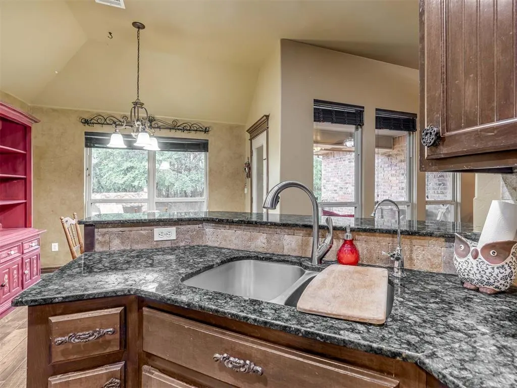 Photo 11 — 923 County Street 2935, Tuttle, OK 73089