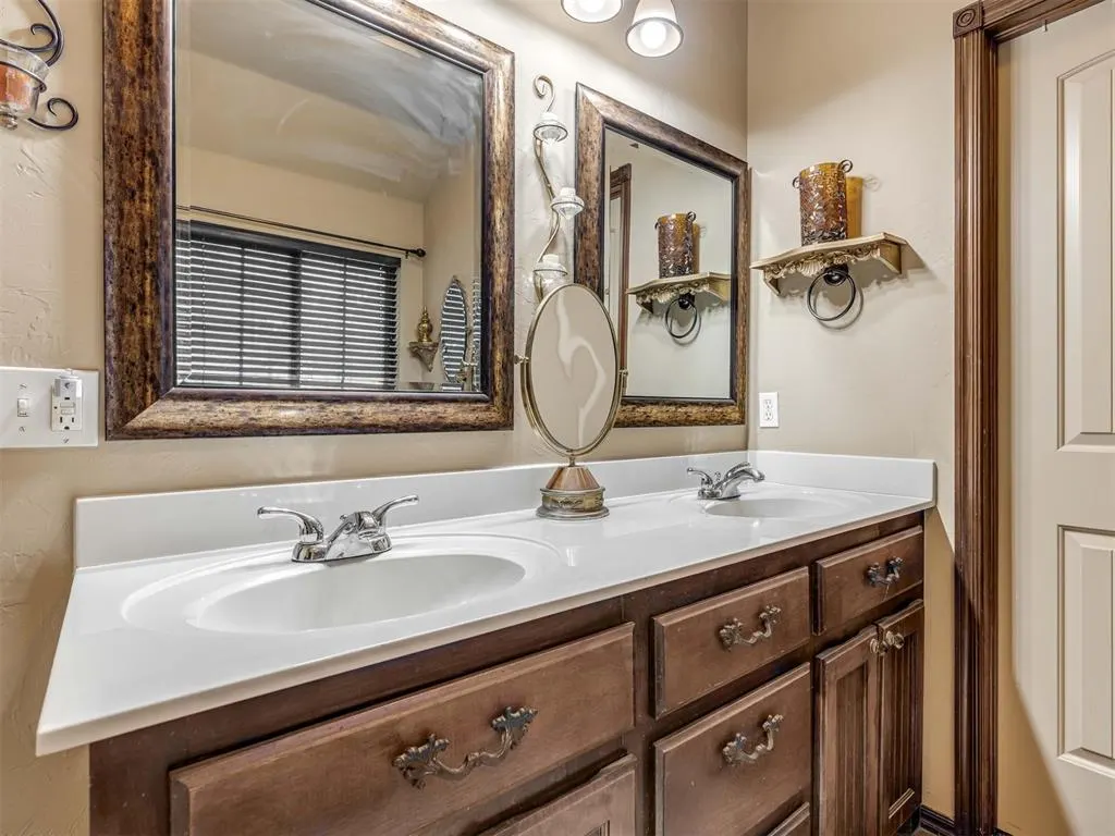 Photo 19 — 923 County Street 2935, Tuttle, OK 73089