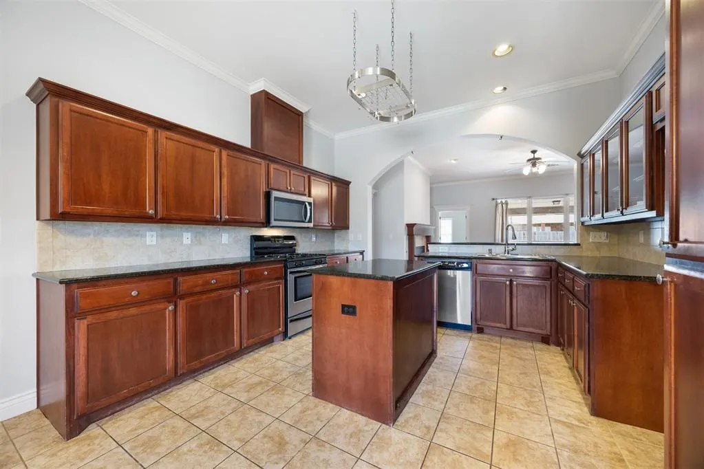 Photo 13 — 7520 NW 135th Street, Oklahoma City, OK 73142