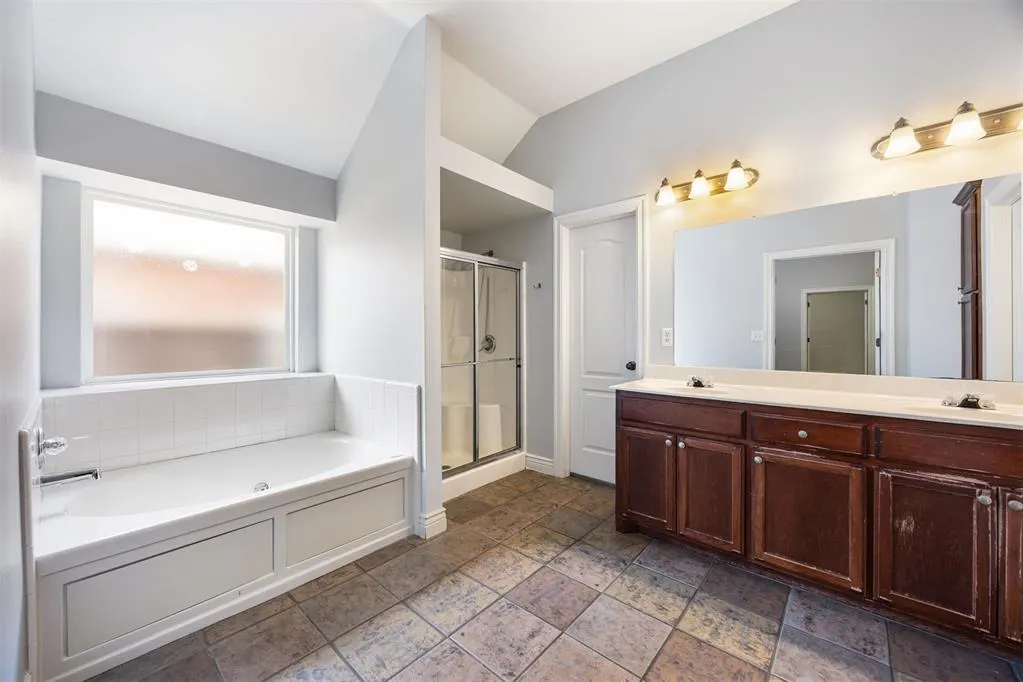 Photo 21 — 7520 NW 135th Street, Oklahoma City, OK 73142