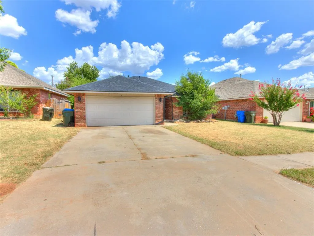 Front exterior — 3413 Shona Way, Norman, OK 73069