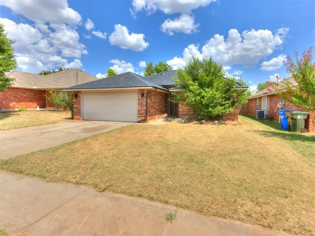 Photo 2 — 3413 Shona Way, Norman, OK 73069