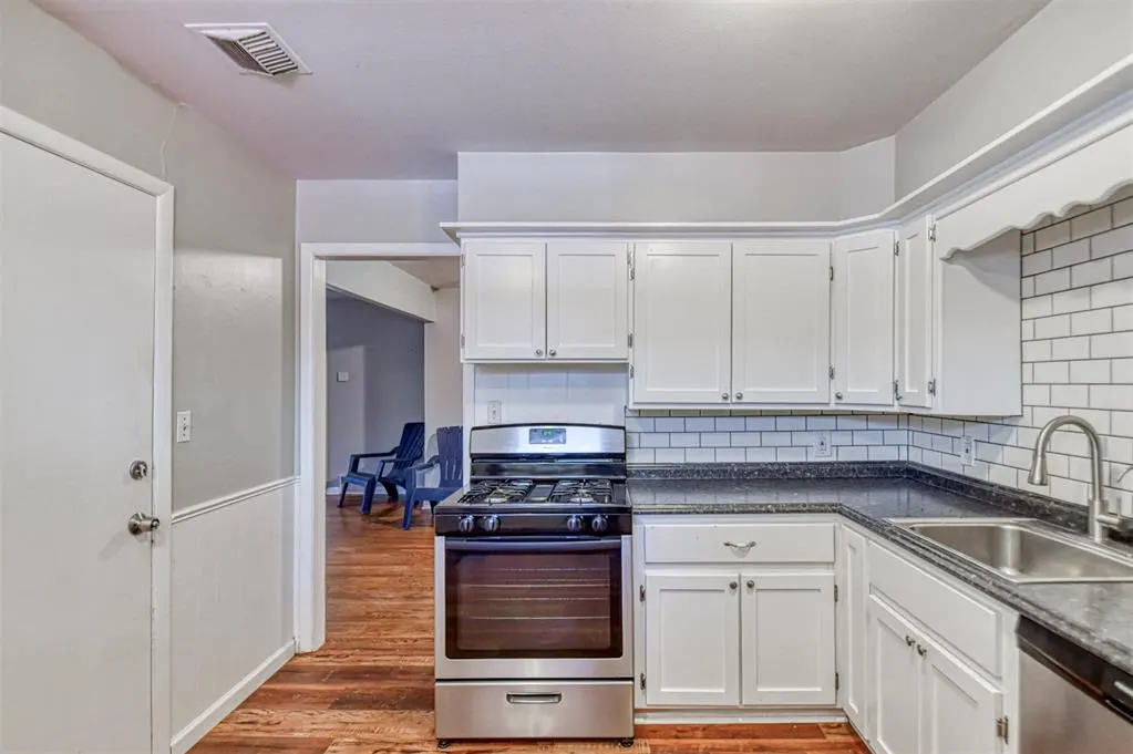 Photo 12 — 3816 NW 56th Street, Oklahoma City, OK 73112