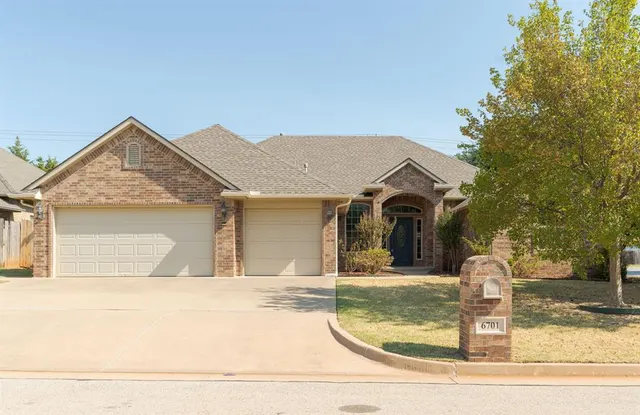 Photo 2 — 6701 NW 121st Street, Oklahoma City, OK 73162