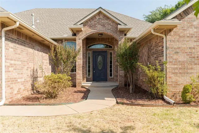 Photo 3 — 6701 NW 121st Street, Oklahoma City, OK 73162