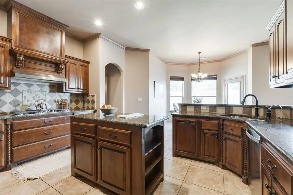 Photo 11 — 6701 NW 121st Street, Oklahoma City, OK 73162