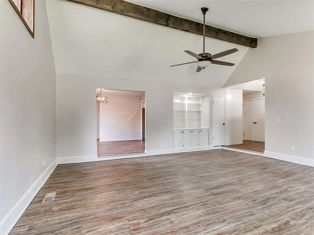 Photo 7 — 8208 N Crestline Court, Oklahoma City, OK 73132