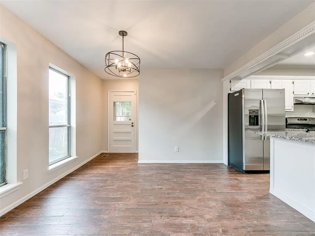 Photo 11 — 8208 N Crestline Court, Oklahoma City, OK 73132