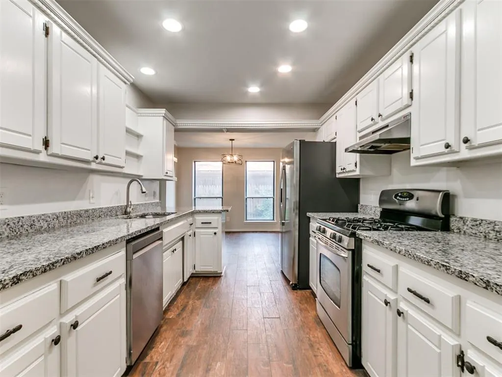 Photo 19 — 8208 N Crestline Court, Oklahoma City, OK 73132
